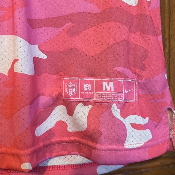 Kansas City Chiefs women’s Nike camouflage jersey. Sz M - Picture 2 of 3